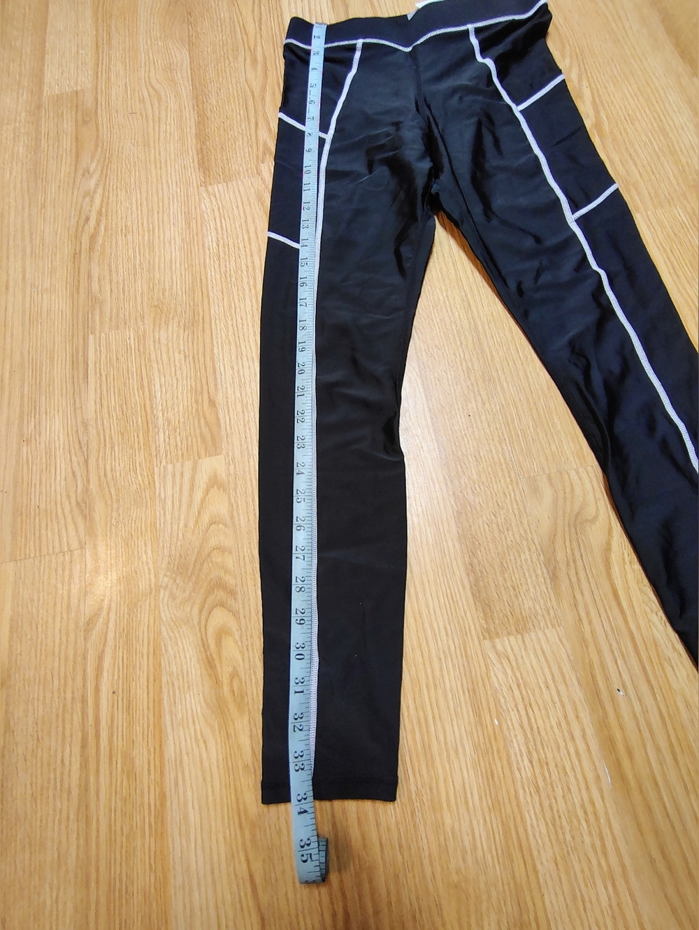 Attraco swim pants ,alblack with white trim size Small,NWT - Picture 6 of 9